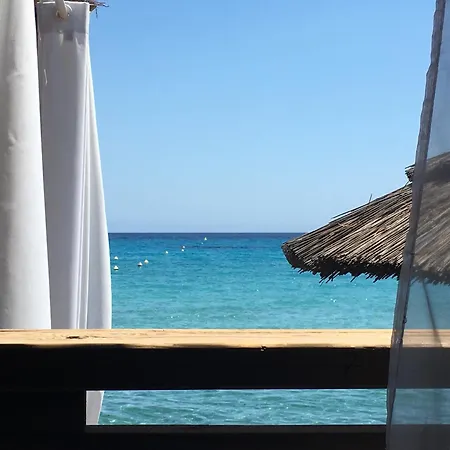 Alojamento de Acomodação e Pequeno-almoço Restaurant - D'hôtes Terra Bella Lecci